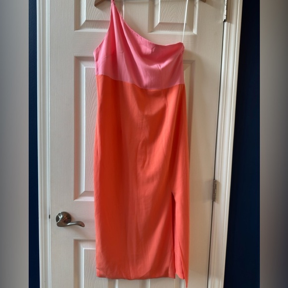 Petal & Pup midi dress one shoulder nwot - Picture 3 of 8